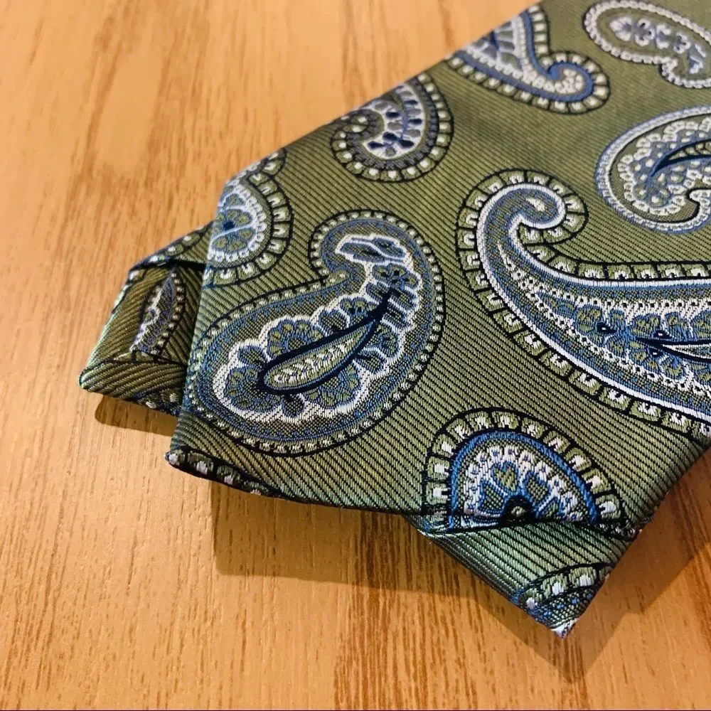 Men’s tie - NWT - Picture 3 of 5